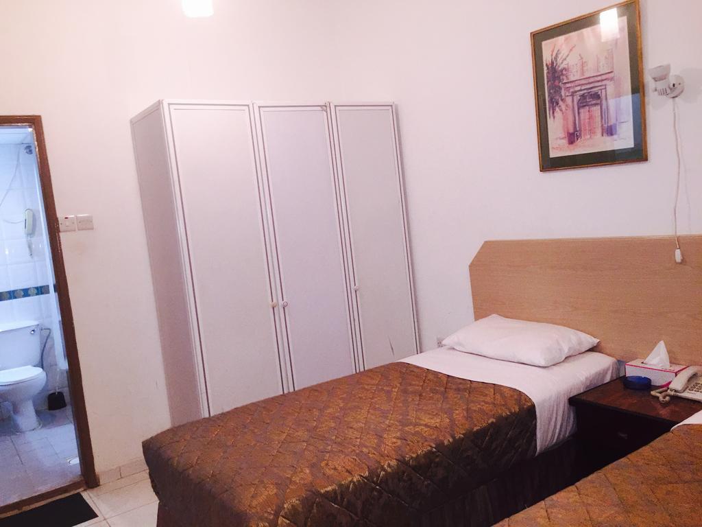 Gold Plaza Guest House Dubaï Chambre photo